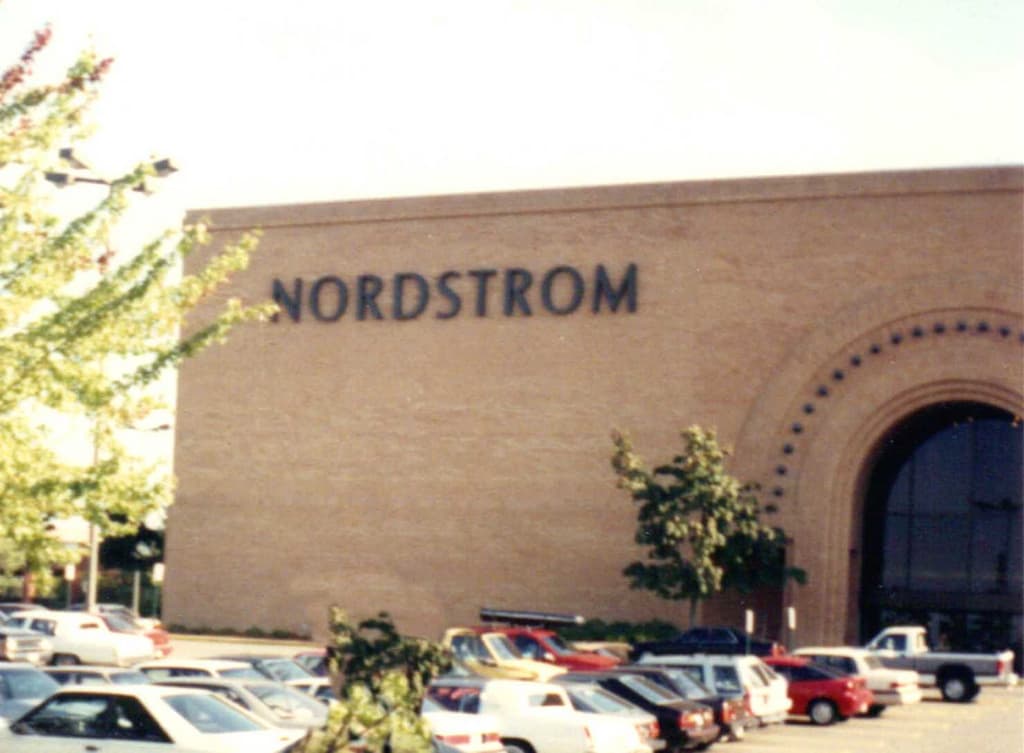 Nordstrom at alderwood mall-one of the best things to do in Lynnwood wa