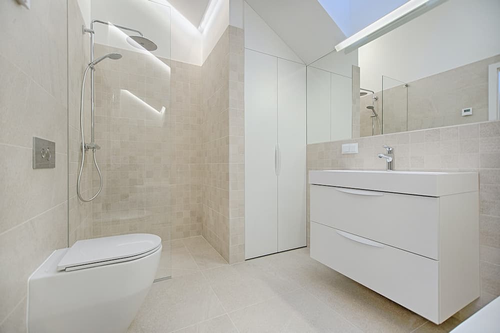 beautiful home bathroom preserved with a plumbing checklist