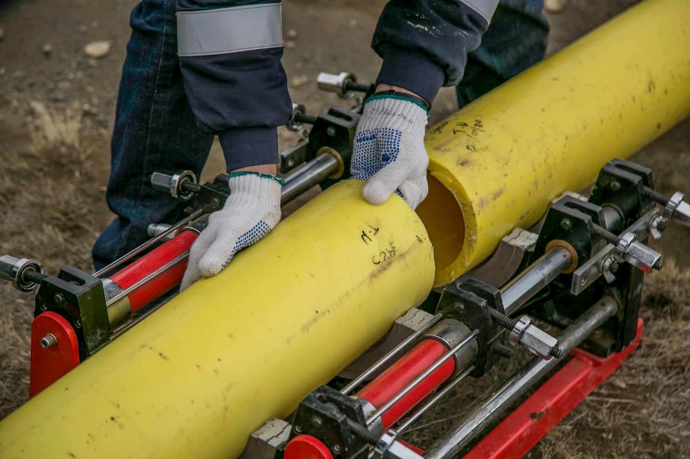 signs of underground water leak